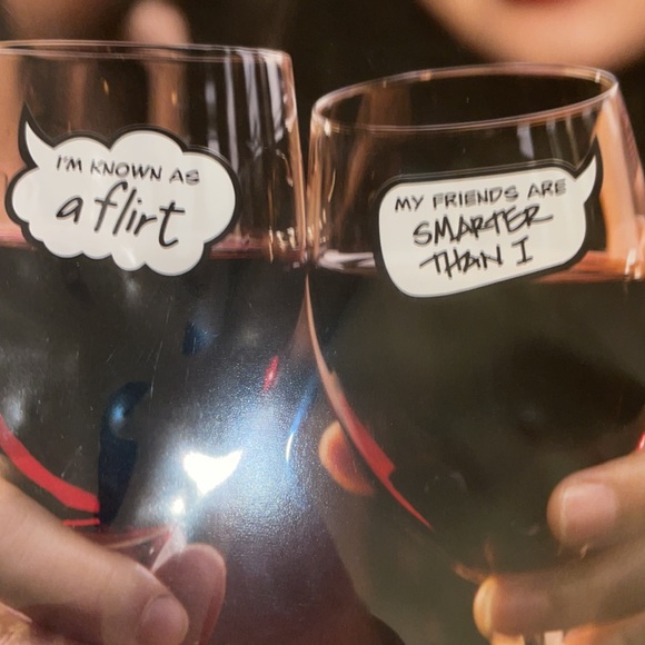 88 Write on marker sticky’s . Total 88. Peacock total 6 and 4 flowers. - Picture 2 of 7